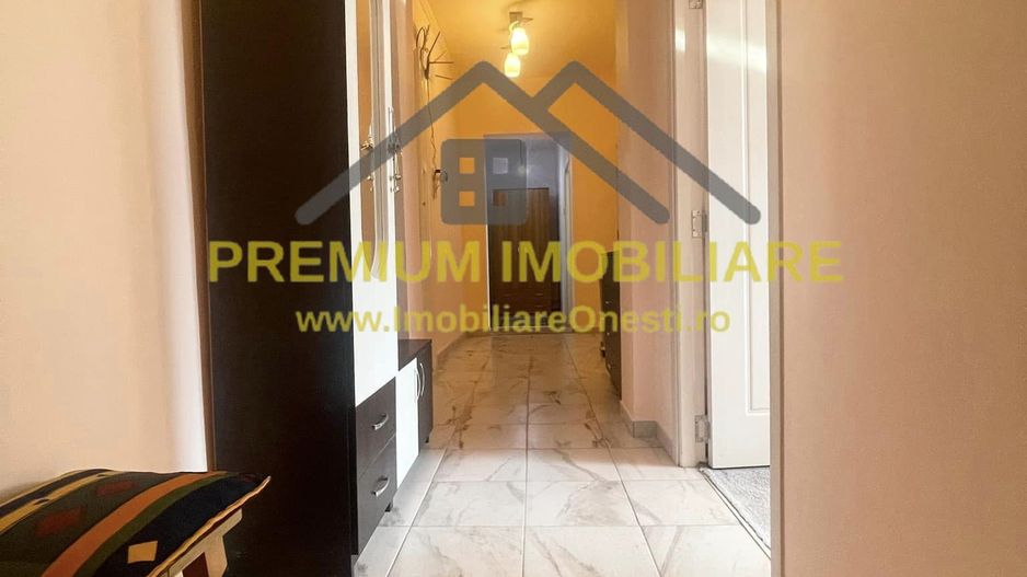 Apartament 3 Camere - Decomandat - Zona ultracentrala - Poză 9