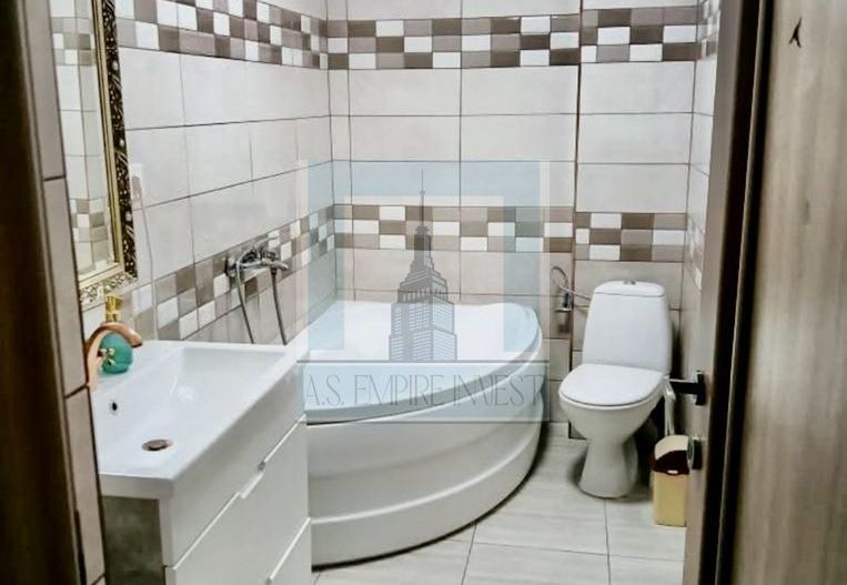 Apartament 3 camere - zona Tractorul - Poză 8