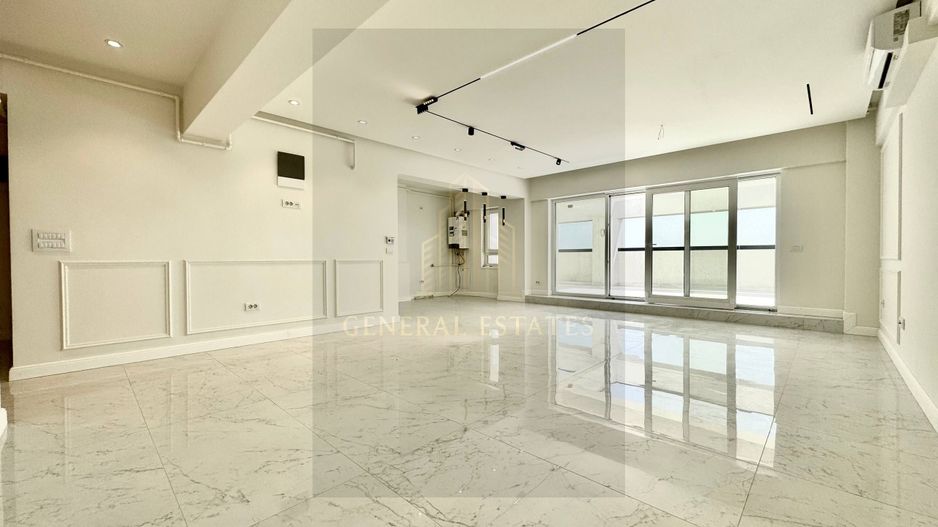 Vânzare Penthouse cu Terasă generoasă în Complexul Atrium Garden - Poză 1