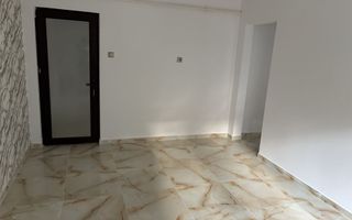 Apartament  2 cam Micro 40,parter - Poză 4