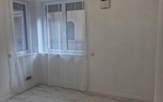 Pentru inchiriere Duplex 5 camere ( Parter + Demisol ) in vila Piata Romana - Poză 5