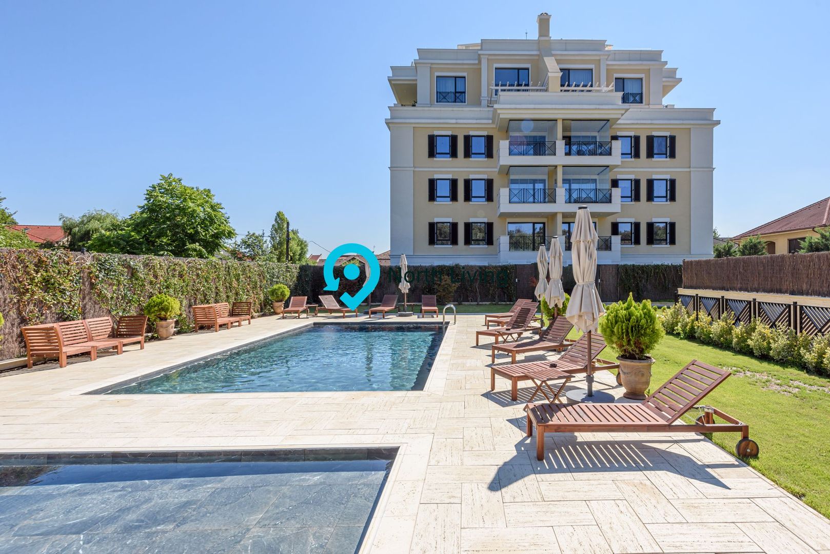 Ansamblu securizat | 2 camere | Triana - Zona Pipera | Piscina - Poză 1
