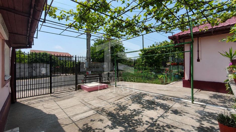 CASA  POIANA | PANOURI SOLARE | TEREN 800 MP - Poză 3