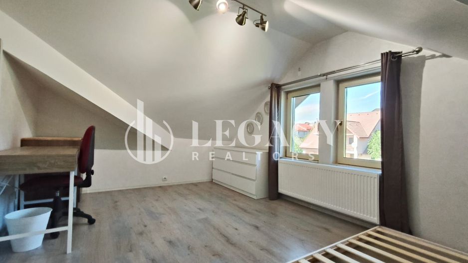 Apartament READY TO MOVE la mansardă, cu balcon și boxă de depozitare - Poză 5