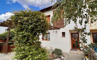 Casa superba | Zona Brana | 130 MP,  curte, 2 parcari - Poză 3