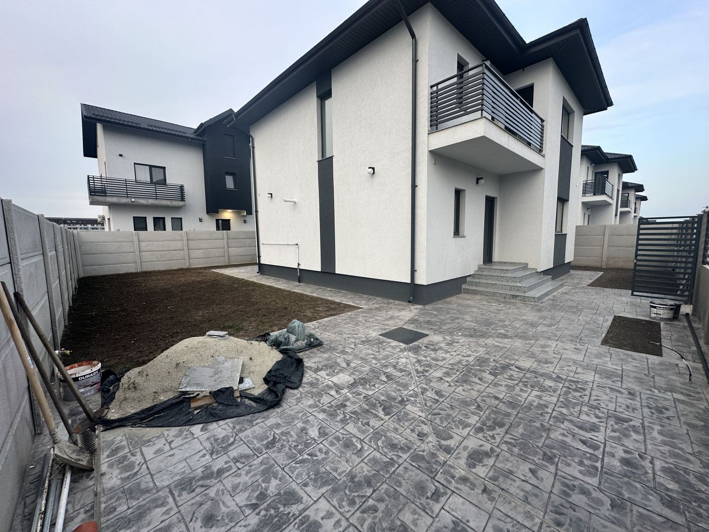 CASA INDIVIDUALA BRAGADIRU, 4 CAMERE, INCALZIRE PARDOSEALA, COMIS 0% - Poză 2