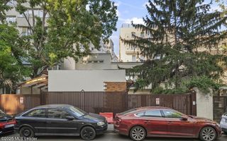 Maltopol - Titulescu, vila renovata 242 mp total, curte 105 mp - Poză 2