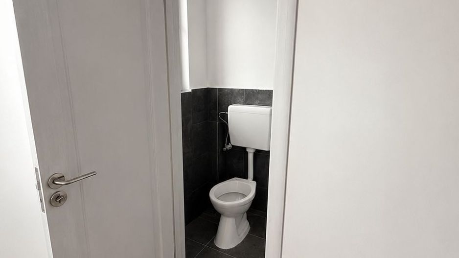 COMISION 0%, Spatiu de Birou 28 mp, SAD, Camera + Baie, Zona Mehala - Poză 3