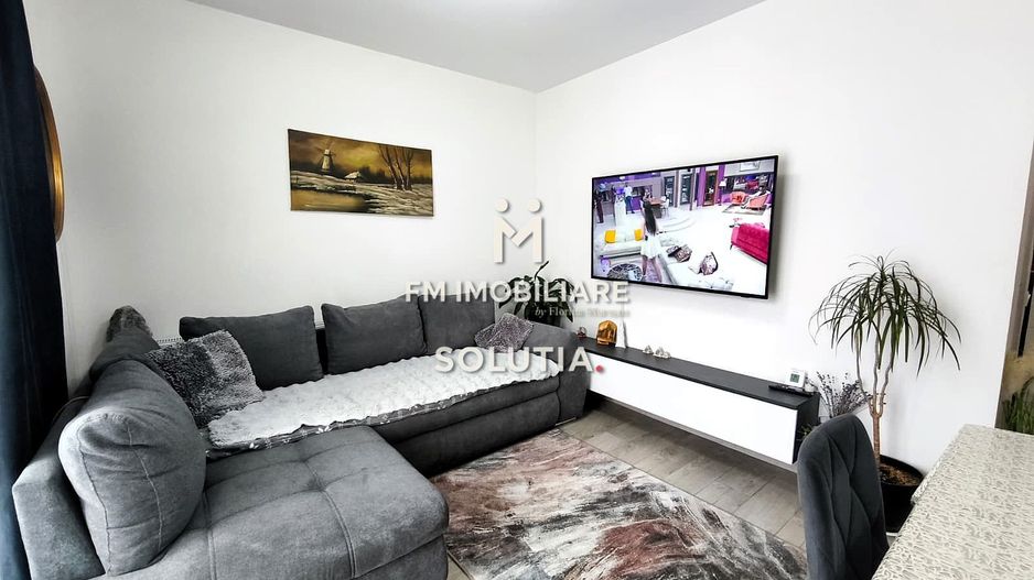 Apartament 2 camere, semidecomandat, loc de parcare, bloc nou! - Poză 3