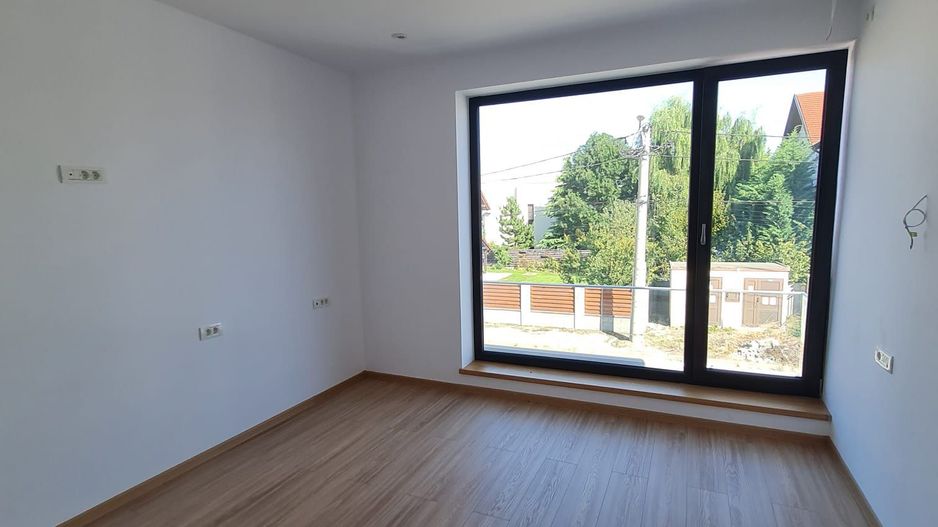 Minimalist în Timișoara - Poză 36