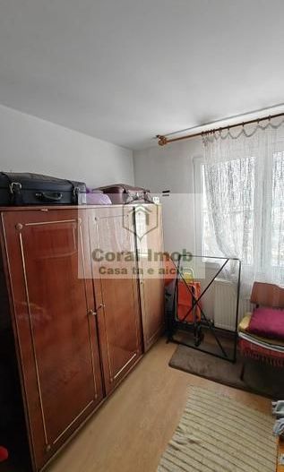 Vand apartament zona linistita - Poză 11