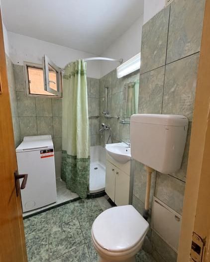 Vanzare Apartament 2 camere, 46 mp utili + lbalcon bloc 1970, Drumul Taberei - Poză 9