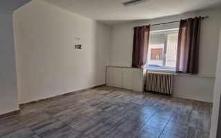 De inchiriat | Spațiu comercial central | Oradea. - Poză 1