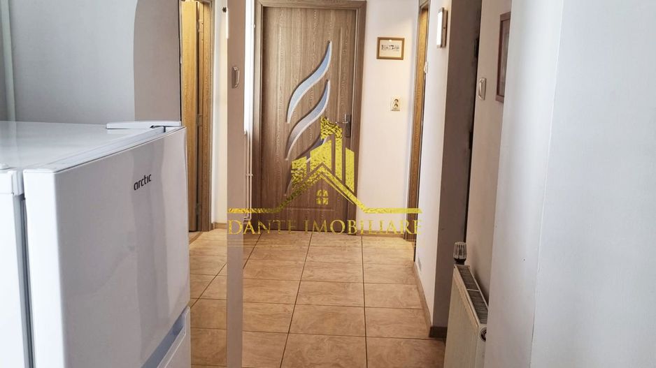 2 camere, decomandat, mobilat modern, parcare, Intre Lacuri - Poză 8