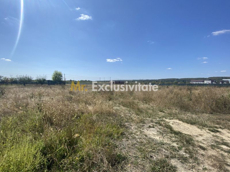 Teren zona Magic Trivale intravilan 1040 mp - Poză 1