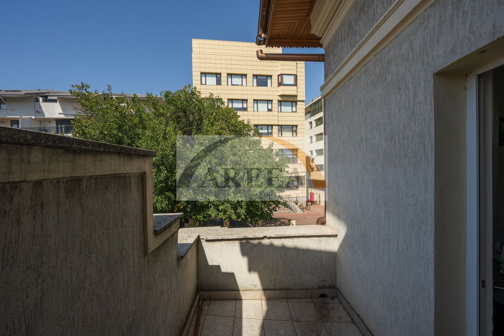 ULTRACENTRAL - Vilă UNICĂ și cu POTENȚIAL uriaș, o poveste de succes - Poză 41