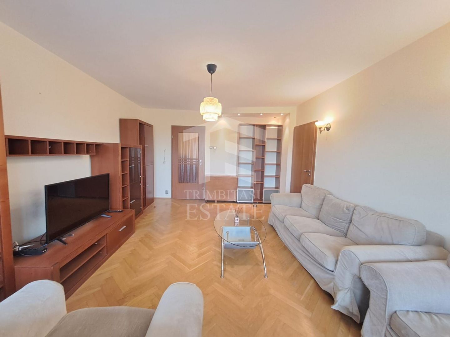 Apartament 3 camere Metrou 1 Mai - Poză 19