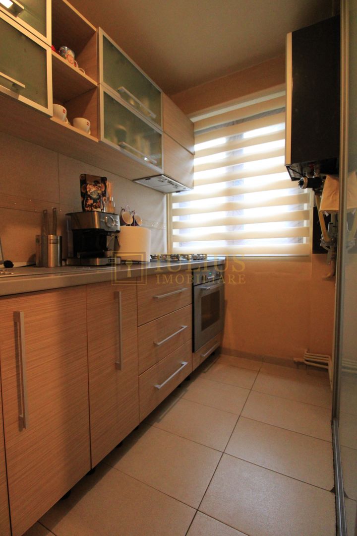 Take Ionescu, 3 camere, centrala proprie. - Poză 13