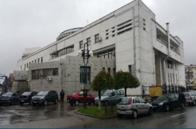 cladire birouri Bacau - Poză 1