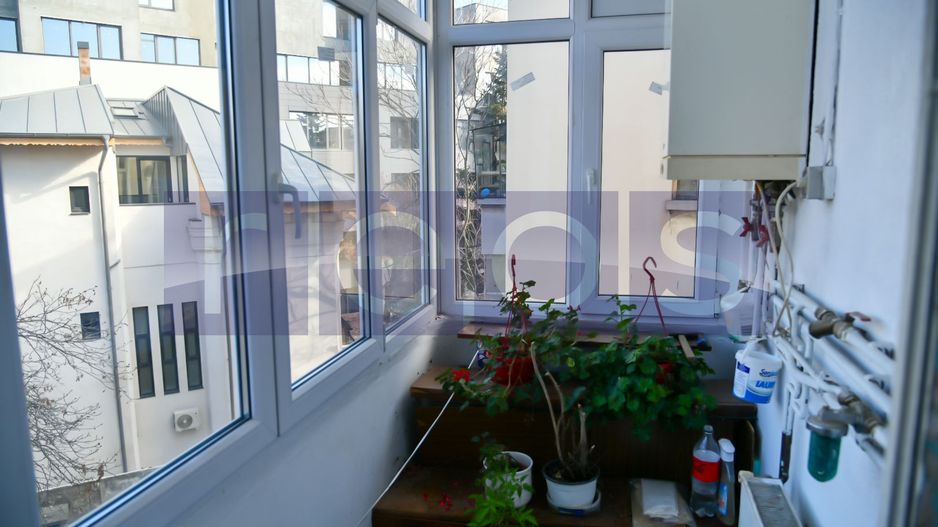 INCHIRIERE| 3 Camere In Vila | CURTE ȘI GARAJ - Poză 18