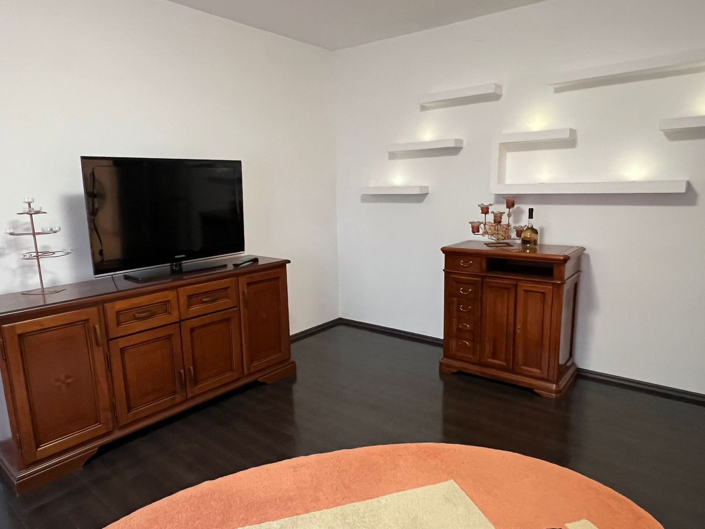 AP. 3 CAMERE VICTORIEI, PRIMA INCHIRIERE, MASINA SPALAT VASE, METROU - Poză 2