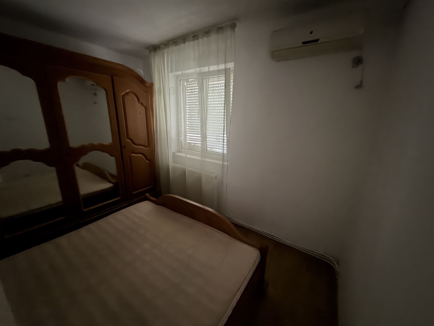 Apartament 2 camere de inchiriat, etaj 1 - zona Cetate - Poză 4