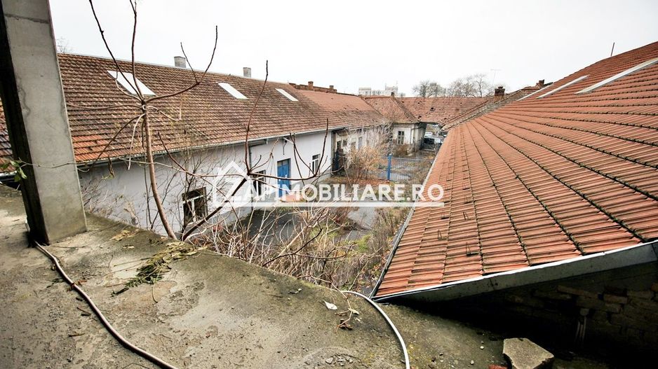 Spatiu comercial 2.800 mp.Piata Republicii,555 euro mp - Poză 10