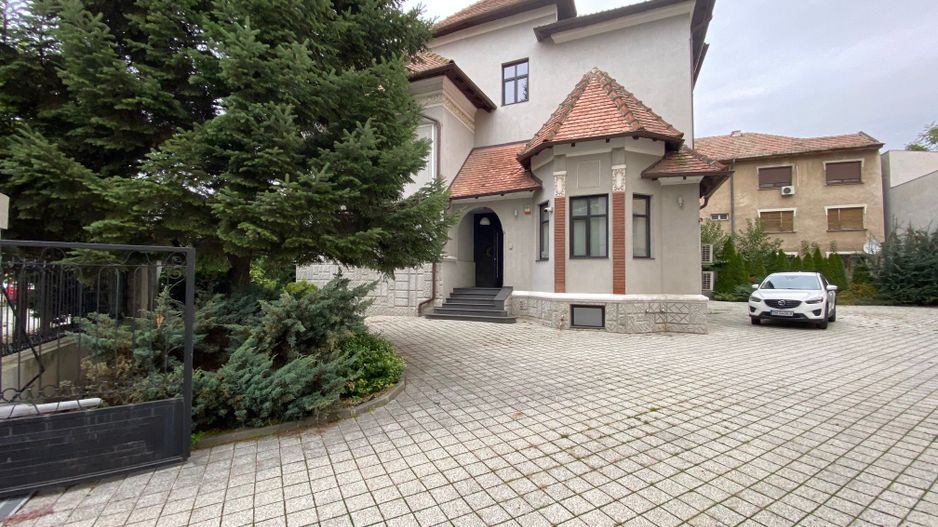 Spatiu de birouri zona CENTRALA - Poză 2