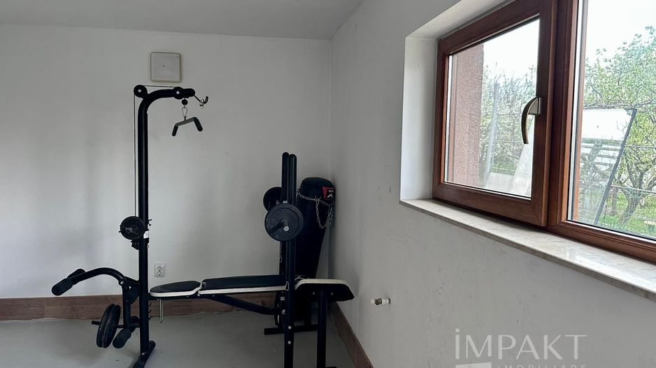 Vilă modernă 230 mp, teren generos 1000 mp, garaj, Iris - Poză 14