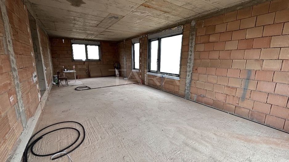 Confort și liniște într-un duplex modern, Borhanci - Poză 2