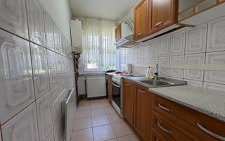 2 camere | etaj 2 | centrala proprie | renovat | zona excelenta | - Poză 4