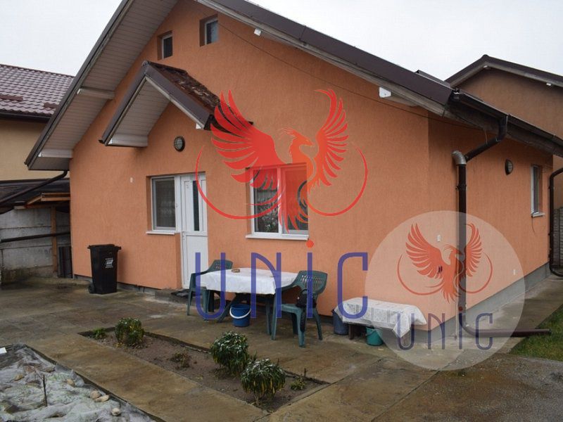 Casa la pret de apartament!!Bariera Valcii - Poză 1