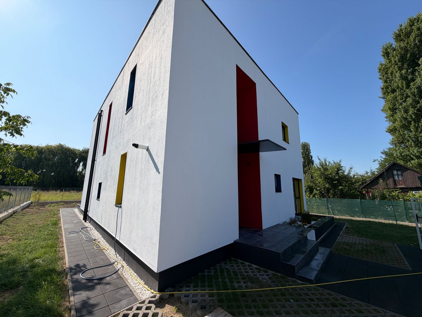 Casă unifamilială premium, arhitectură contemporană - Poză 8