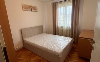 Apartament 3 camere 60 mp utili boxa la subsol zona Mihai Viteazul - Poză 5