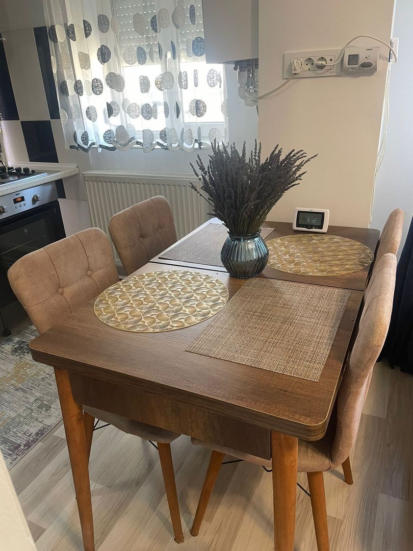 Apartament/mansardă 3 camere,Micro 17,utilat si mobilat - Poză 3