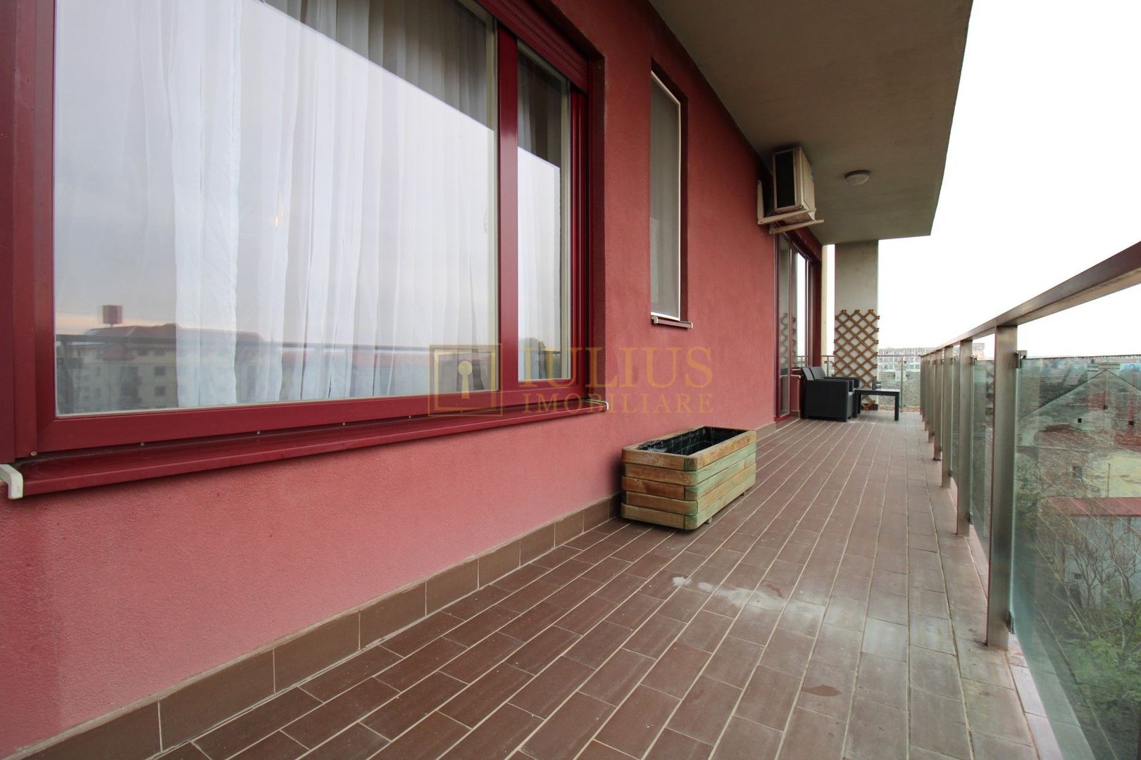 4 camere, bloc Tender langa - Isho - Take Ionescu; vedere spre raul Bega. - Poză 26