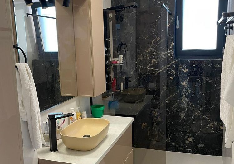 Apartament 2 camere vedere panoramica la lac, Parcare privata - Ocazie - Poză 8