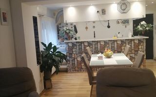 2 Camere Mall Vitan - Poză 2