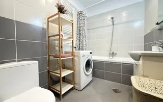 Soarelui complex Uranus Plaza. Aproape de Spitalul Judetean - Poză 20