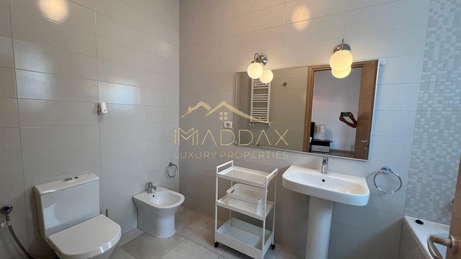 Apartament 3 camere /120 mp/ in complex Laguna Residence Lacul Tei / parcare - Poză 32