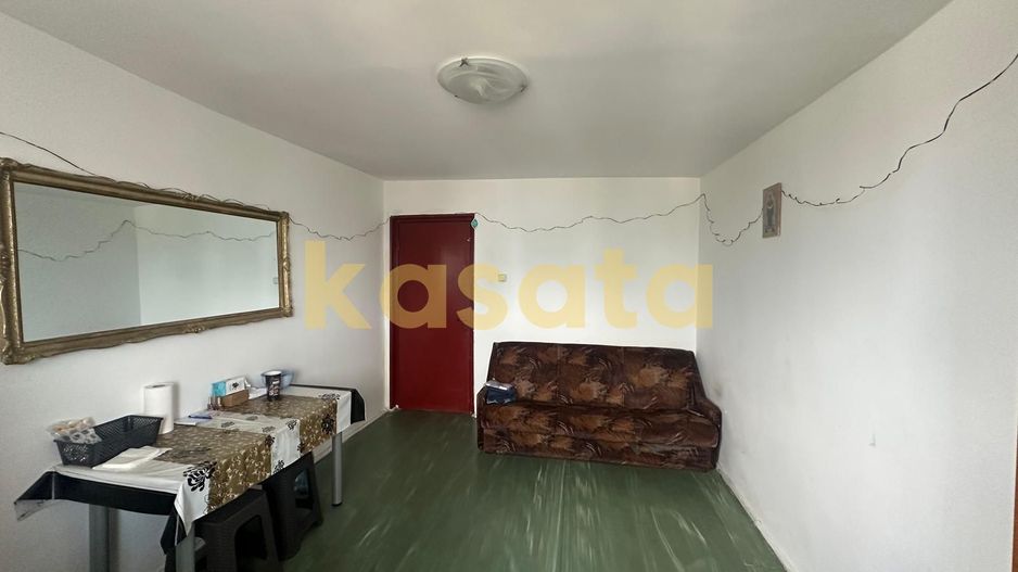 2 camere vanzare, luminos, posibilitate parcare - Poză 1