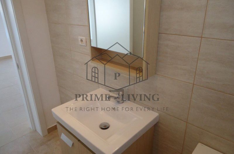 VILA CU 5 DORMITOARE SI PISCINA PRIVATA LA INCHIRIERE IN IANCU NICOLAE - Poză 11