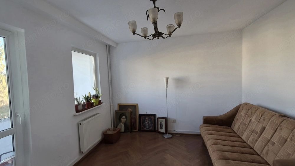 Apartament 3 camere Aleea Minerva - Poză 5