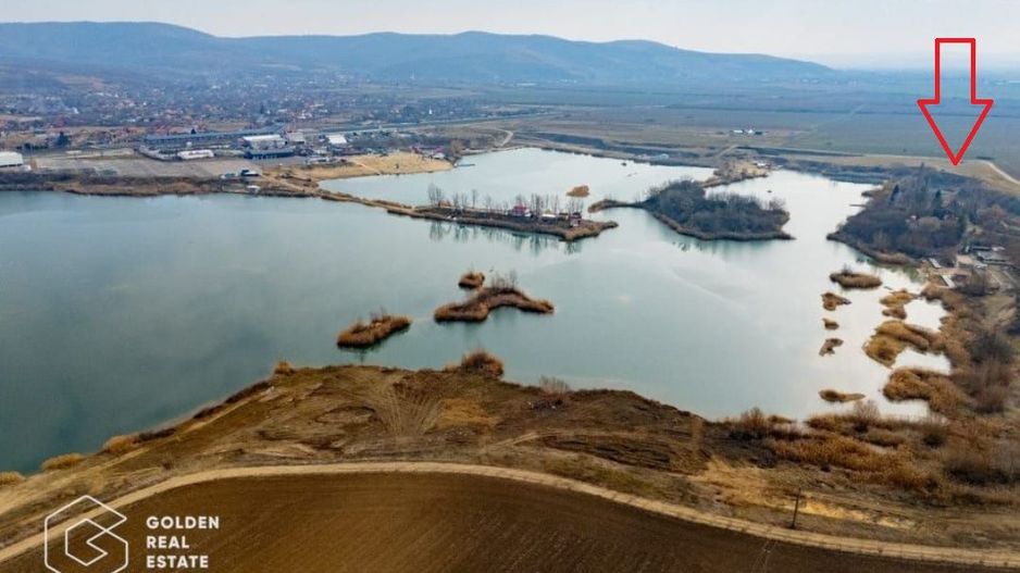 Teren de 9000 mp, langa Lacul Ghioroc, jud.Arad - Poză 2
