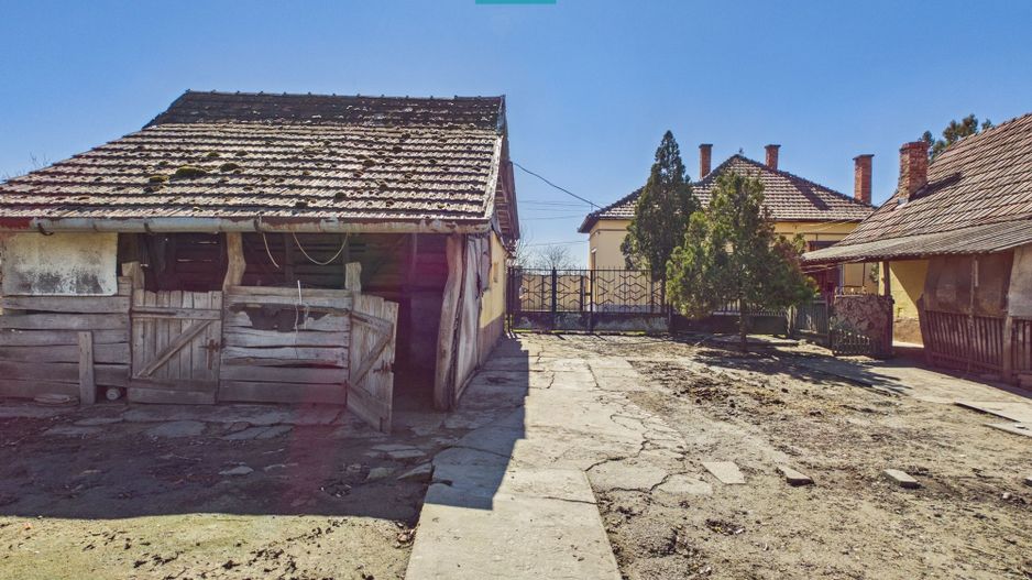 Casă cu 3 camere lângă frontiera Turnu - Poză 11