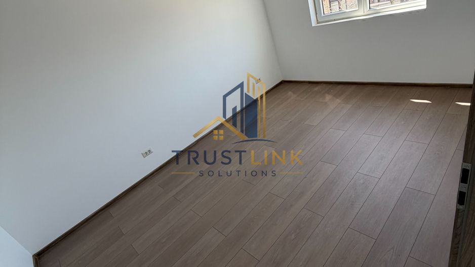 Casa tip Duplex gata de Mutare Berceni strada Sperantei - Poză 12