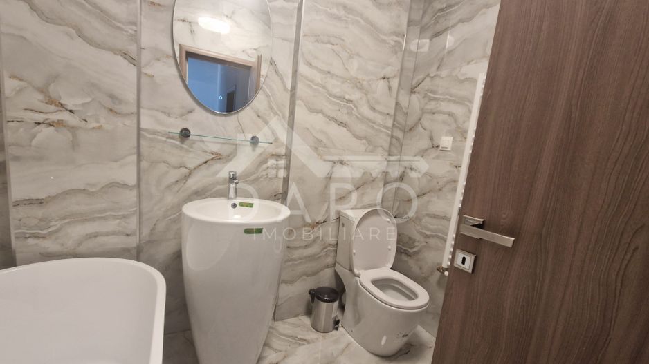 Apartament de inchiriat cu 3 camere , strada Papiu Ilarian - Poză 12