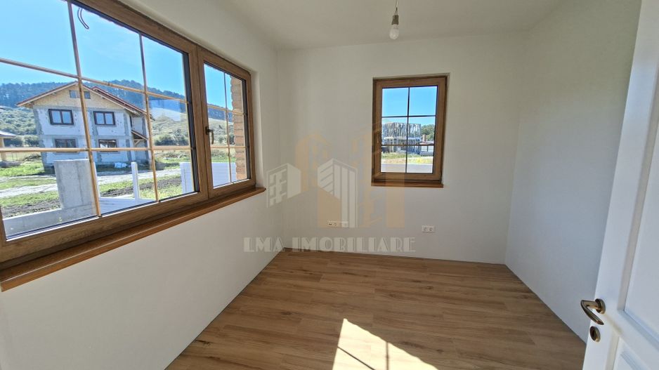 Casa pasiva 5 camere Sanpetru  Lempes Brasov - Poză 14