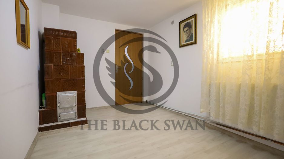 Casa cu 5 camere de vanzare | Berceni, Prahova | Comision 0% - Poză 5