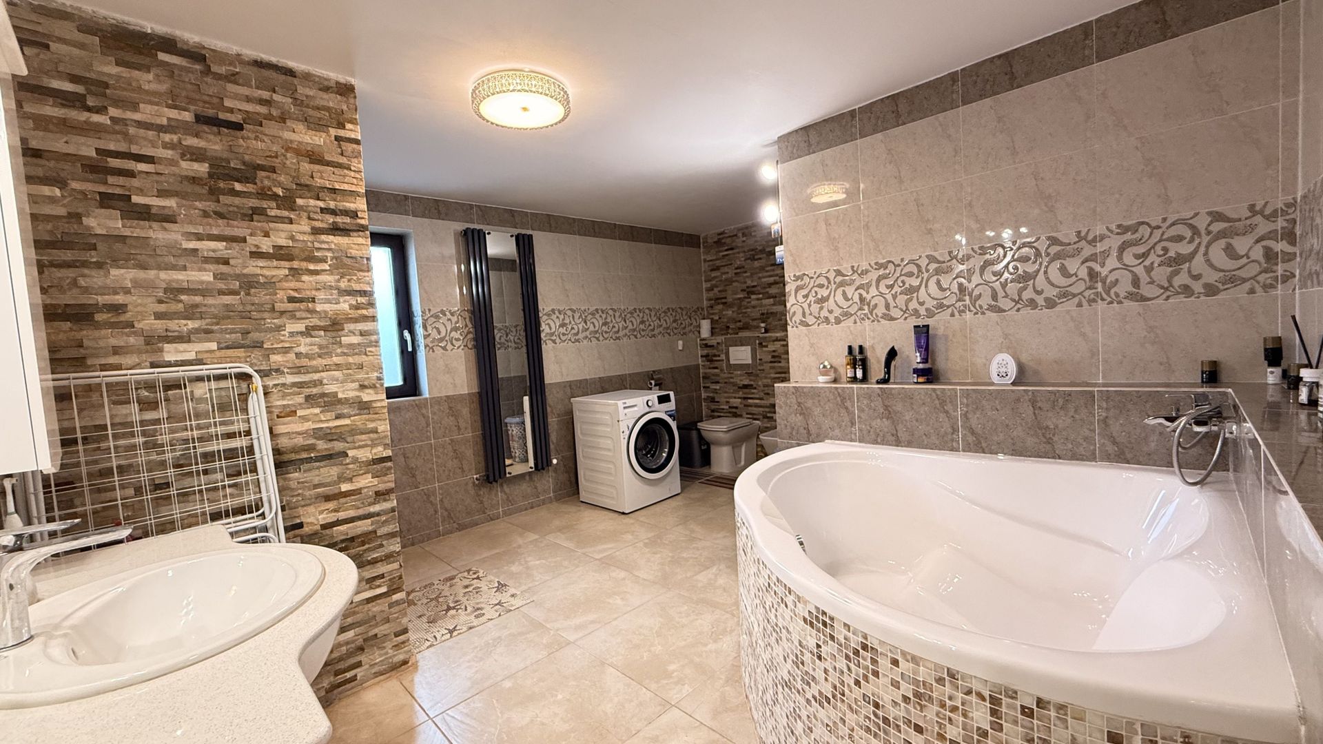 Comision 0% Casa individuala 160 mp utili Dudeștii Noi + 173 mp spațiu comercial - Poză 9